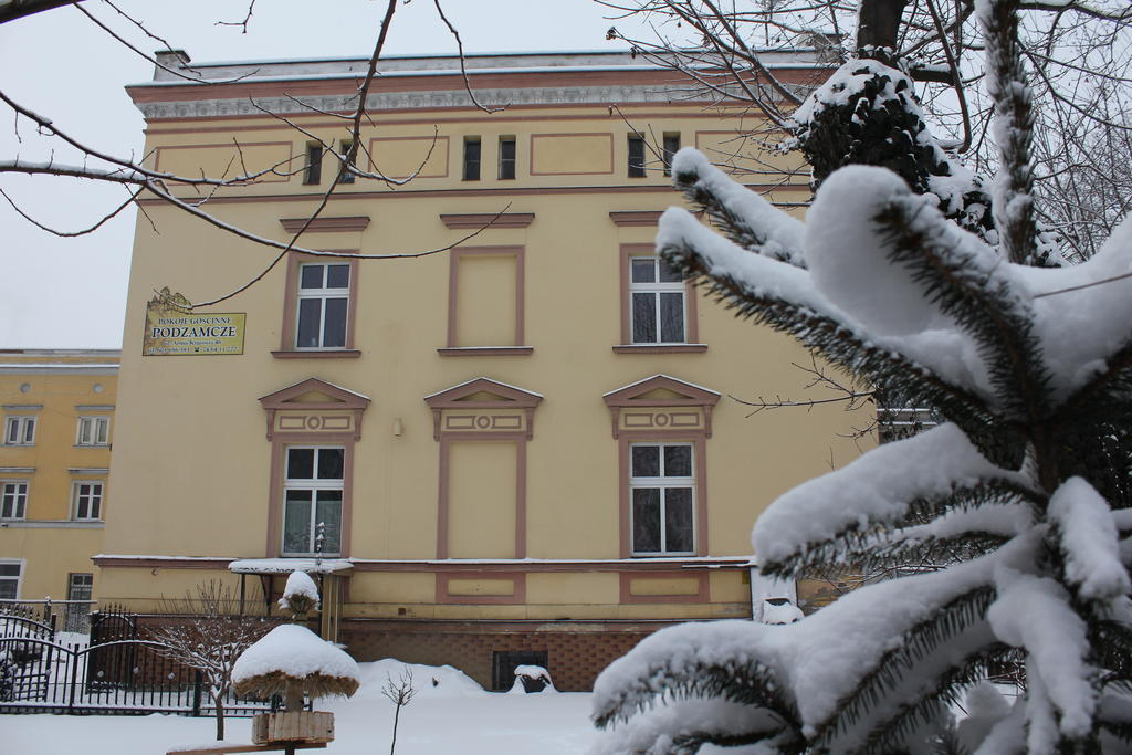 Willa Podzamcze Zabkowice Slaskie Bagian luar foto